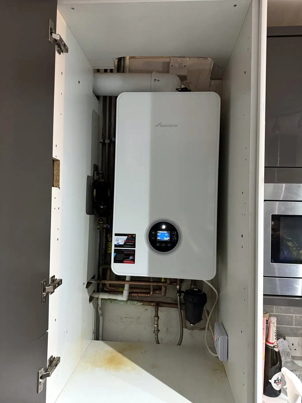 Worcester Greenstar combi fitted inside a kitchen unit by Synergy Gas and Plumbing